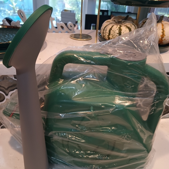 Watering can - Picture 3 of 7